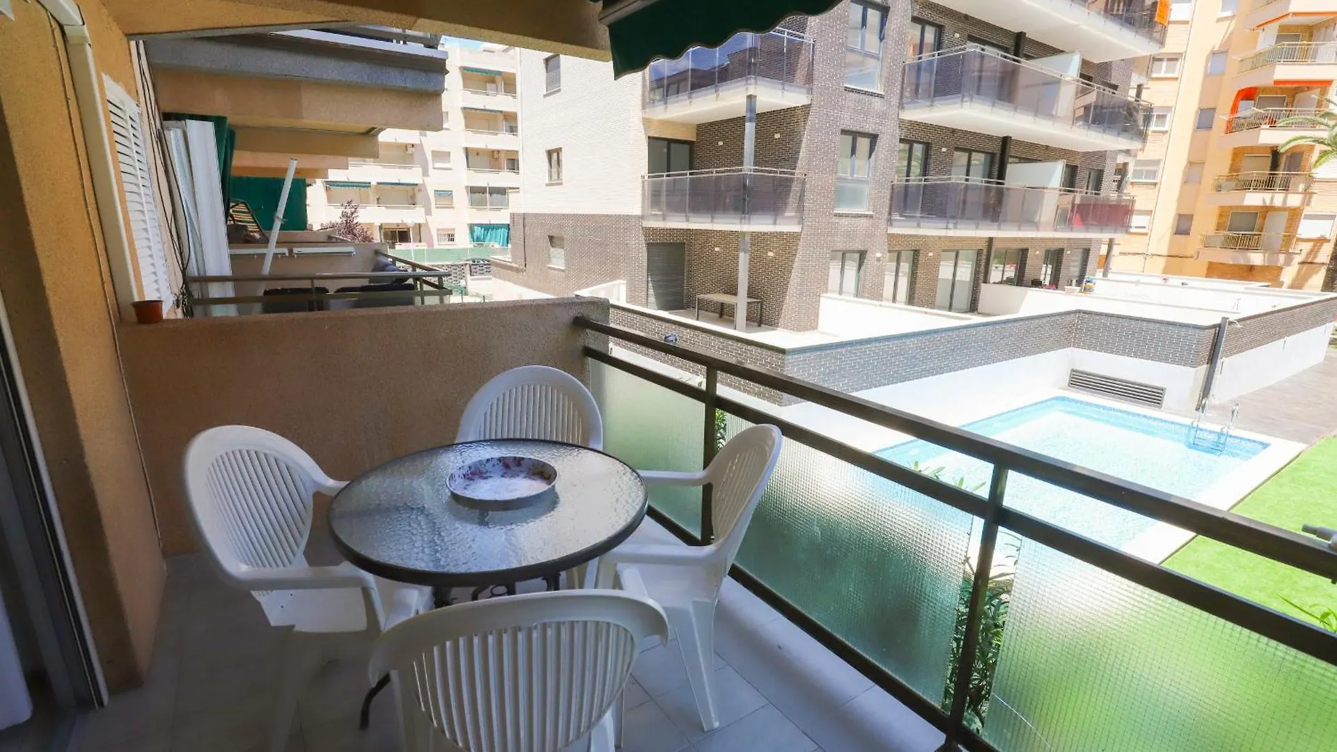 Differentflats Dms Apartment La Pineda