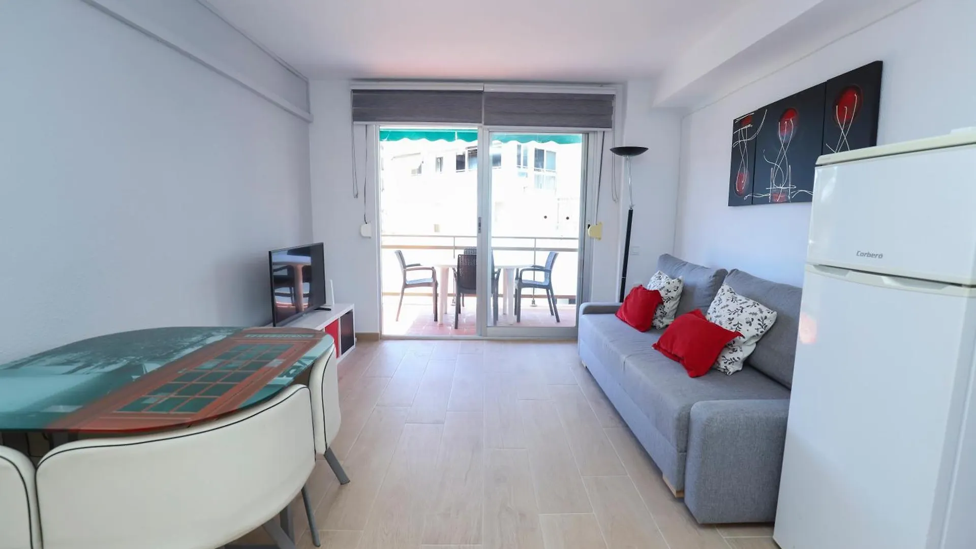 Apartamento Differentflats Dms La Pineda