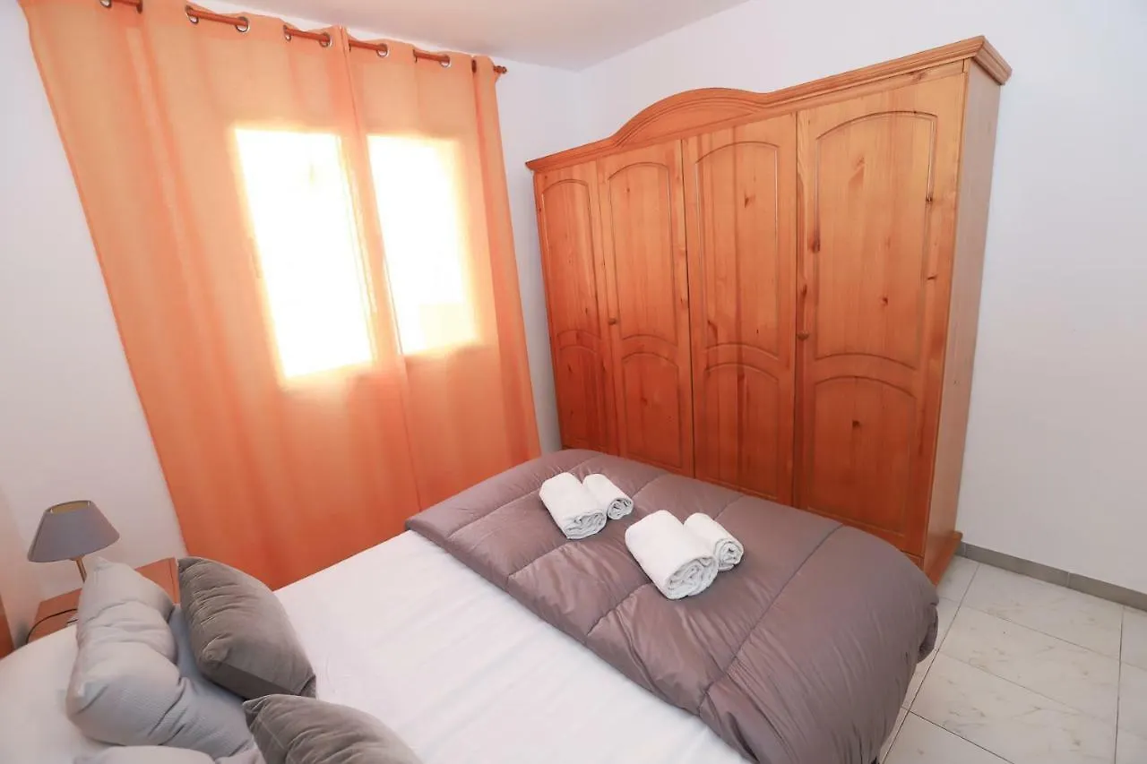 Apartamento Differentflats Dms La Pineda 0*,